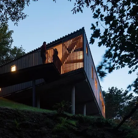 Geresnationalpark-cabin-6bed-balcony-pool-views Vieira do Minho