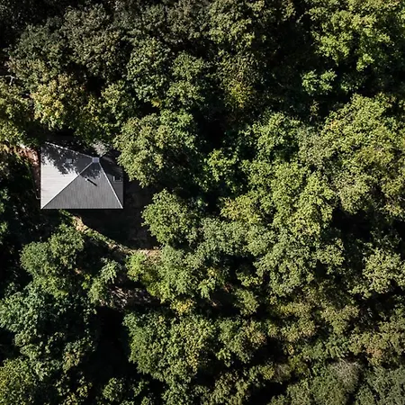 Geresnationalpark-cabin-6bed-balcony-pool-views *