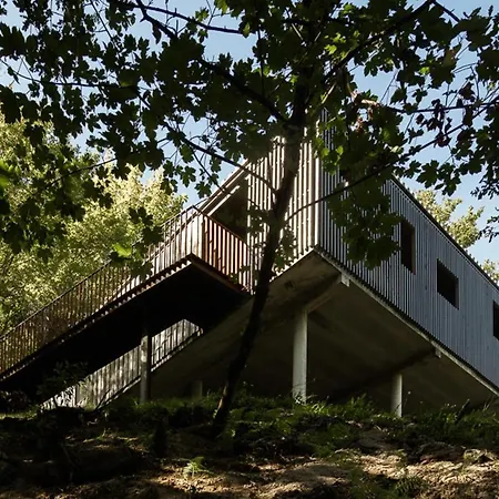 Geresnationalpark-cabin-6bed-balcony-pool-views