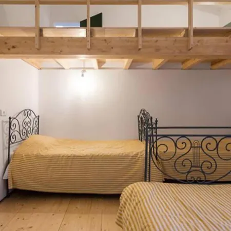 Geresnationalpark-cabin-6bed-balcony-pool-views Holiday home
