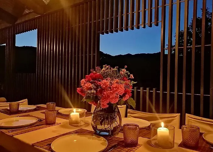 Geresnationalpark-cabin-6bed-balcony-pool-views ויירה דו מיניו