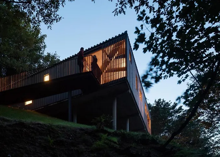 Geresnationalpark-cabin-6bed-balcony-pool-views Vieira do Minho