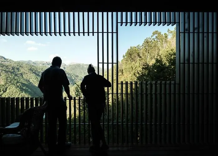 Geresnationalpark-cabin-6bed-balcony-pool-views * Vieira do Minho