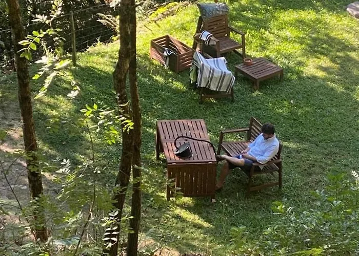 Geresnationalpark-cabin-6bed-balcony-pool-views